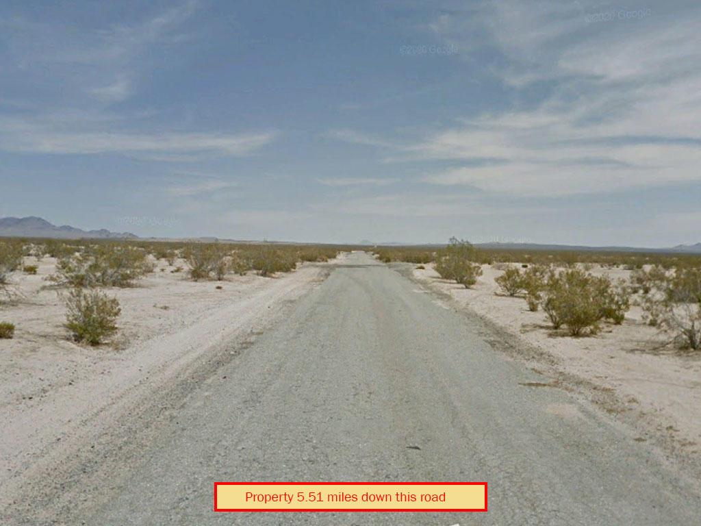 Large 20 Acre Kern County Investment Property - Image 4