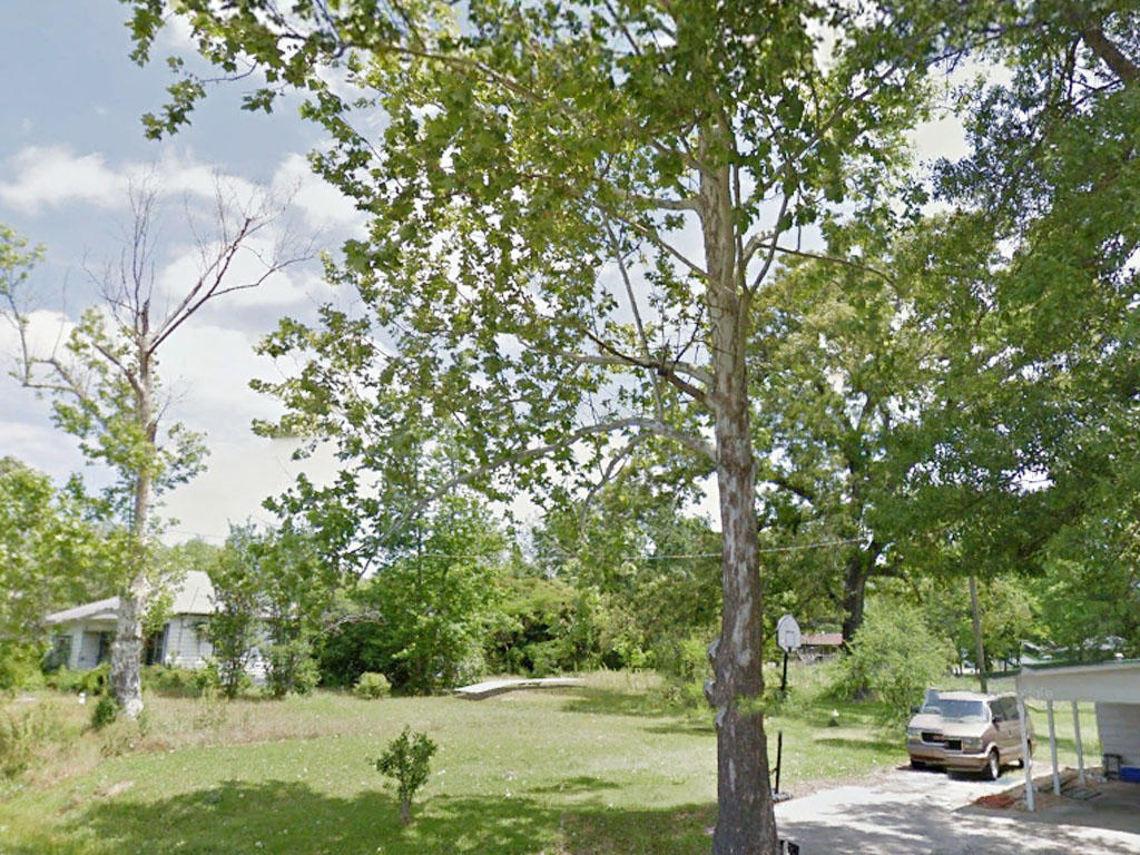 Commercially Zoned Lot in Historic Border Town LandCentral