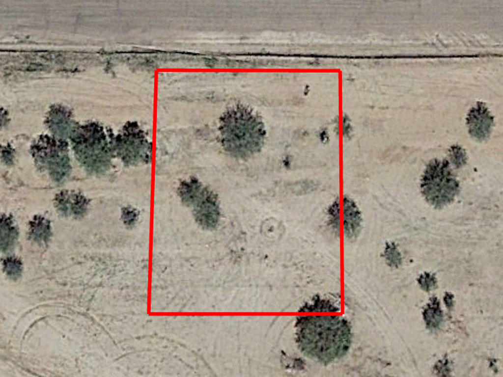 Residential Investment Lot in Arizona City - Image 1