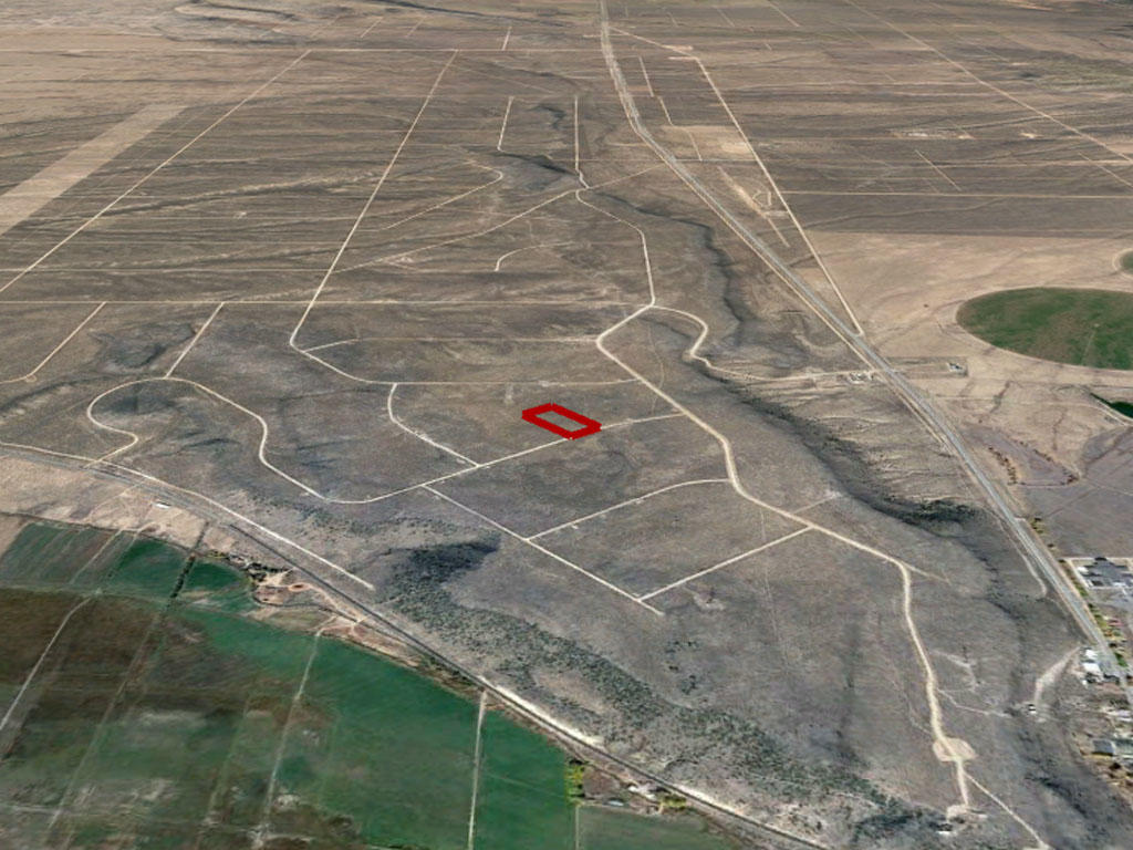 5 Acres Located in the Beautiful San Luis Valley - Image 2