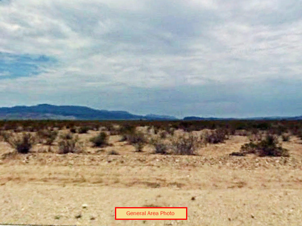 18 Acres of Off Grid Arizona Land - Image 3