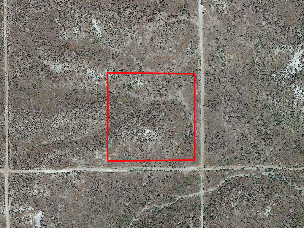 Over 2 acres in the peaks of Nevada - Image 1