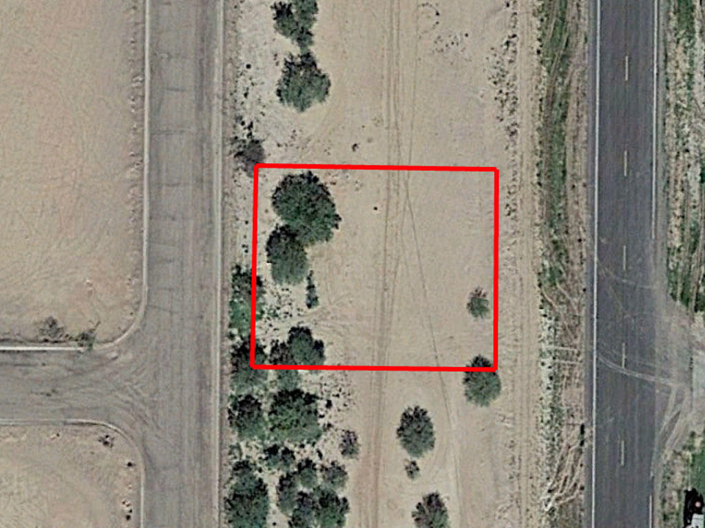8000 square foot property in beautiful Arizona City - Image 1