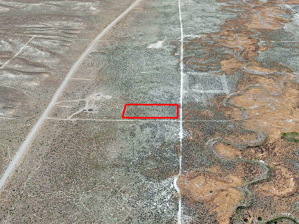 Over 1 Acre Outside Of Elko - Image 2