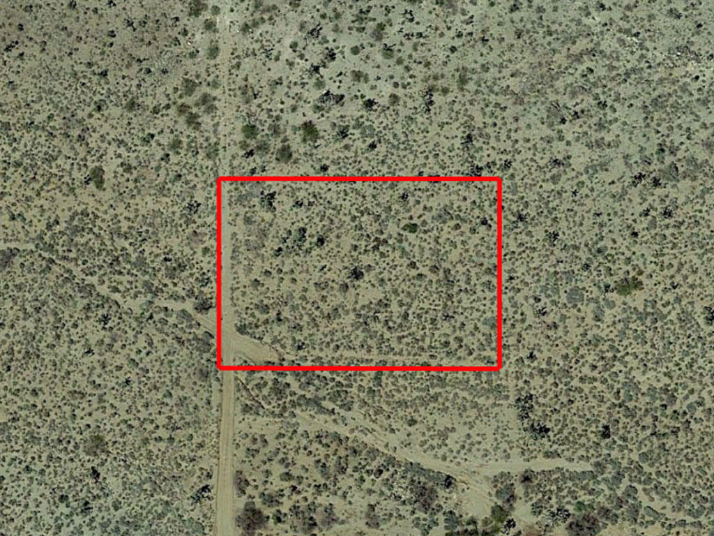 One acre property in Mohave County, Arizona - Image 1