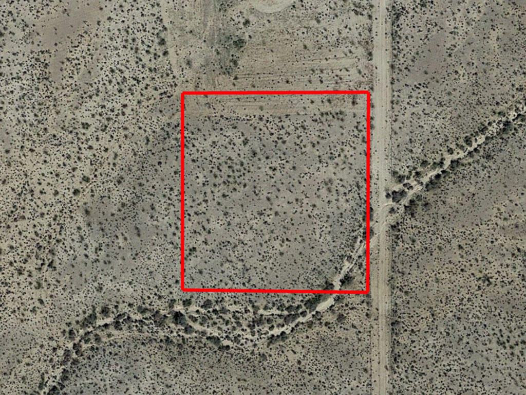 Over two acres in sunny Arizona - Image 1