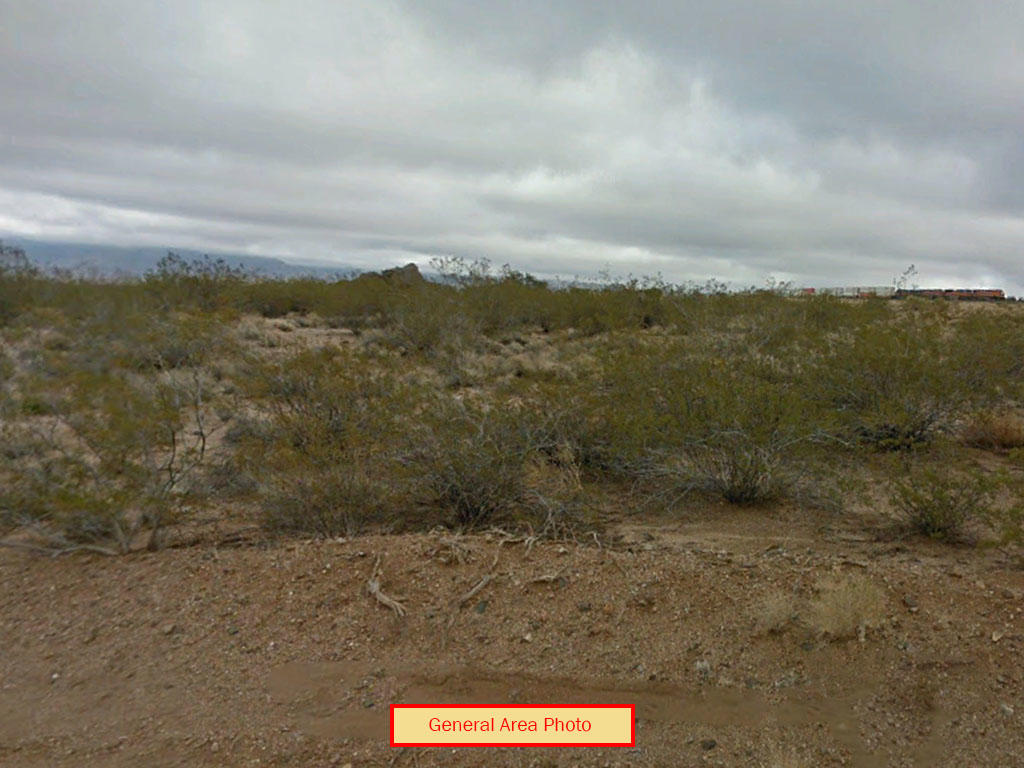Get a Leg-Up on this Mohave County Property - Image 3