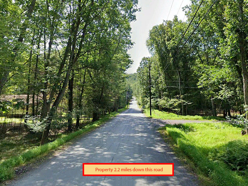 Ideal Vacation Lot in Serene Hickory Hills - Image 4