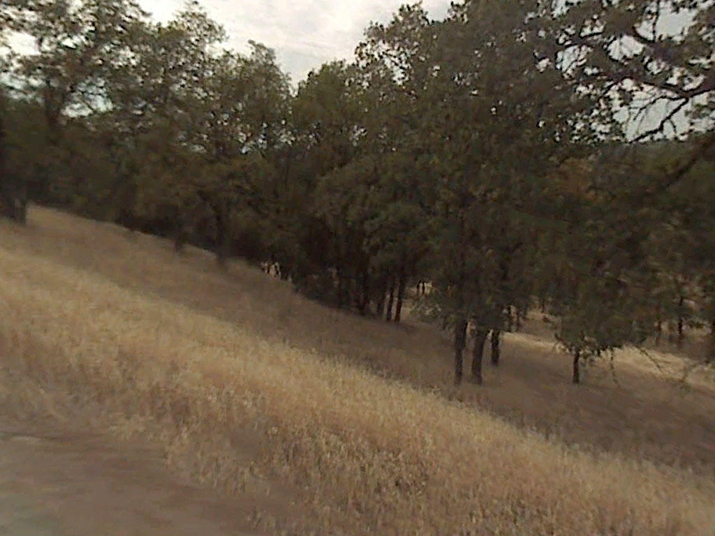An acre and a half in the exclusive Rancho Tehama Association - Image 3