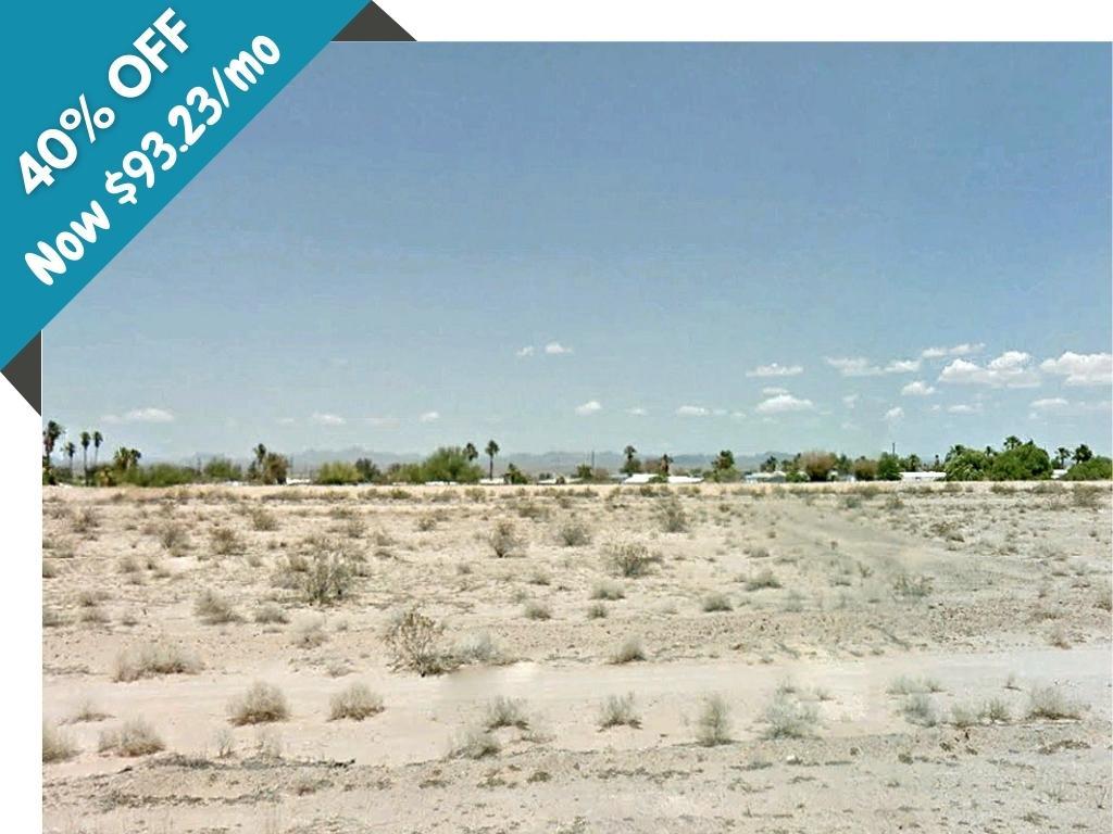 Property in expanding neighborhood in Yuma County, Arizona - Image 0