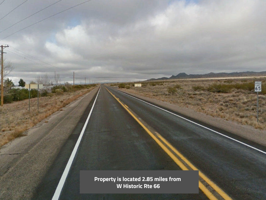 Great, flat lot in a growing community with endless desert views - Image 4
