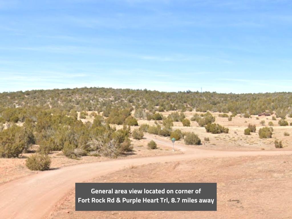 Large lot in beautiful desert solitude close to town - Image 3