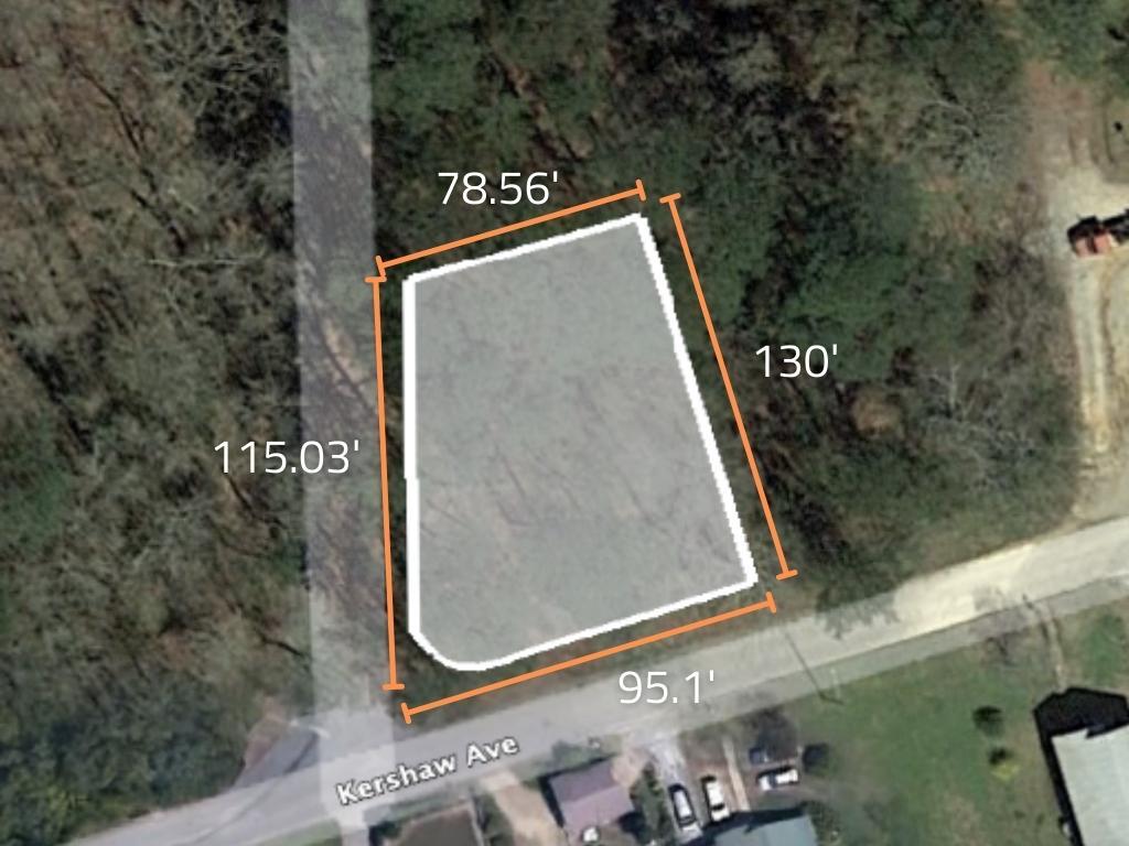 Over a quarter of an acre on a perfect corner lot - Image 1