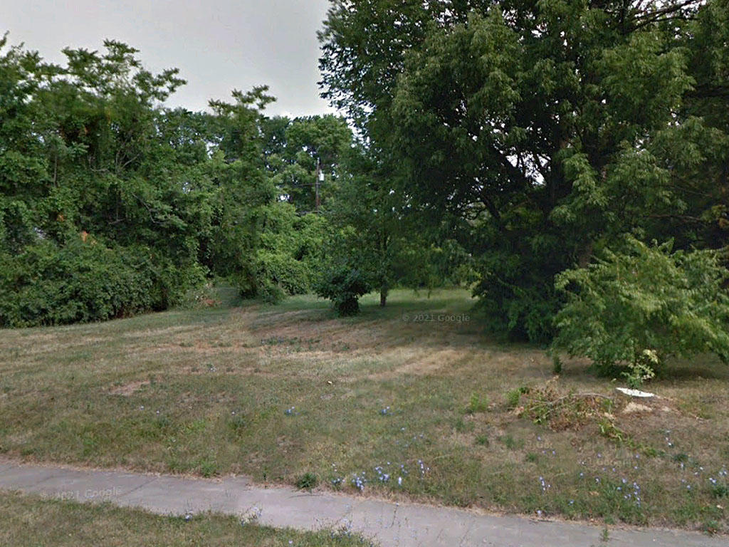 Fort Wayne Double Lot Residential Jewel - Image 0