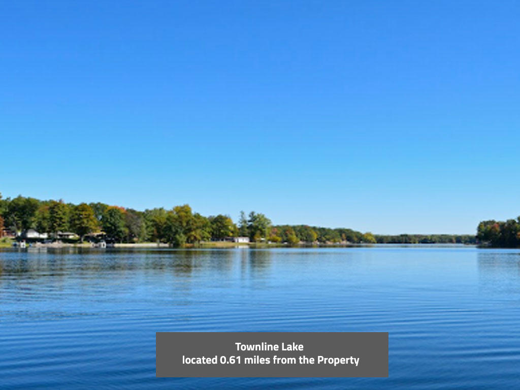 Beautiful lot close to a lake in the heart of the Michigan mitten - Image 5