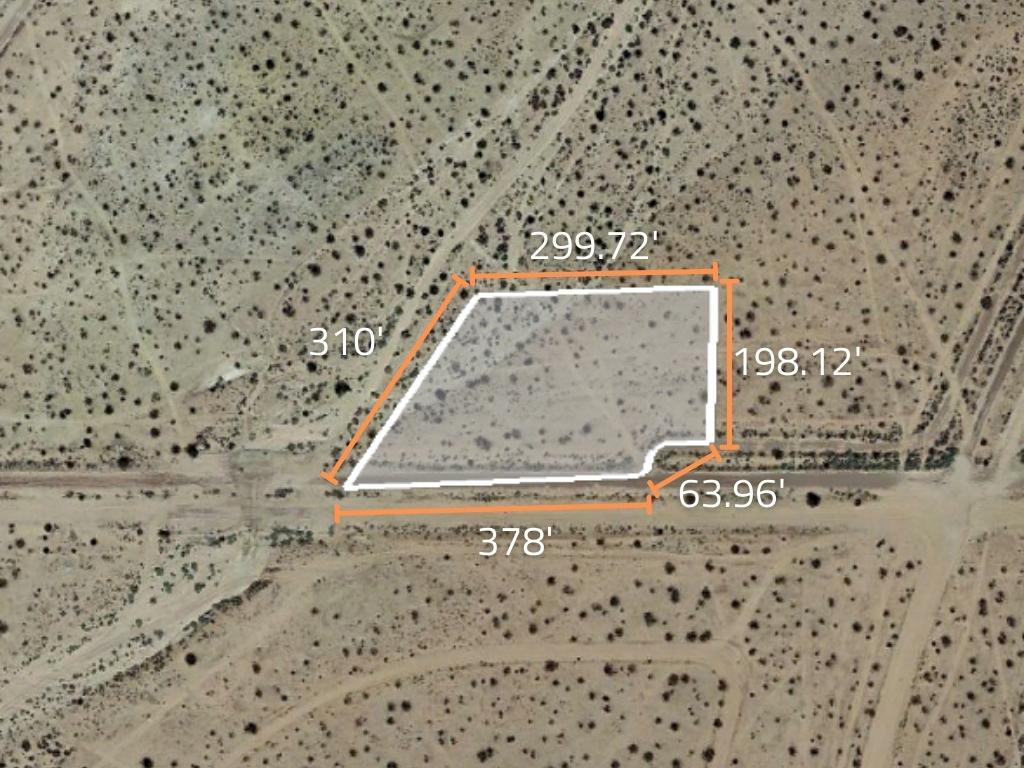 Over 2 acres of desert perfection on a corner lot - Image 1