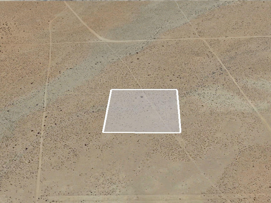 2.5 acres of a desert campers dream destination - Image 2