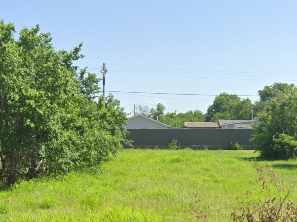 Lawton City Limits Residential Homesite - Image 0