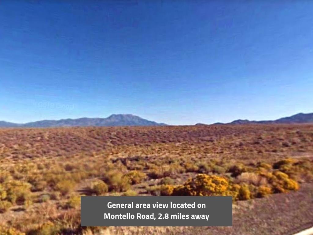 10 acres with mountain views in northern Nevada - Image 0