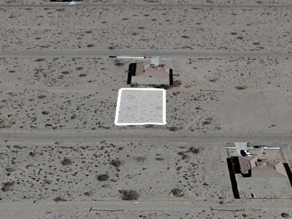 Flat lot ready to build close to the Salton Sea - Image 2