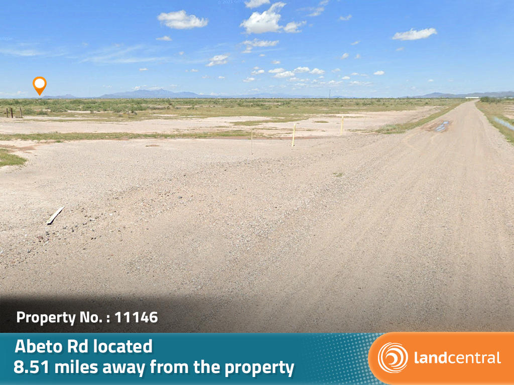 Stunning 1 Acre Parcel is Two Lots Sold as One - Image 6