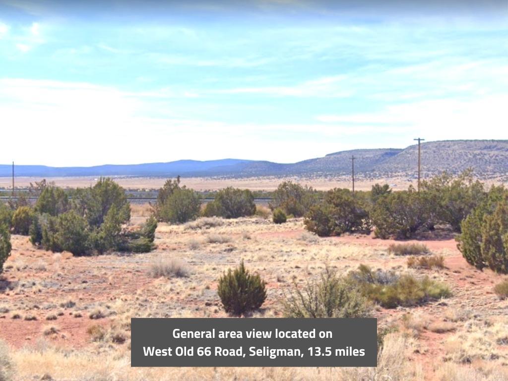 Large lot in beautiful desert solitude close to town - Image 0