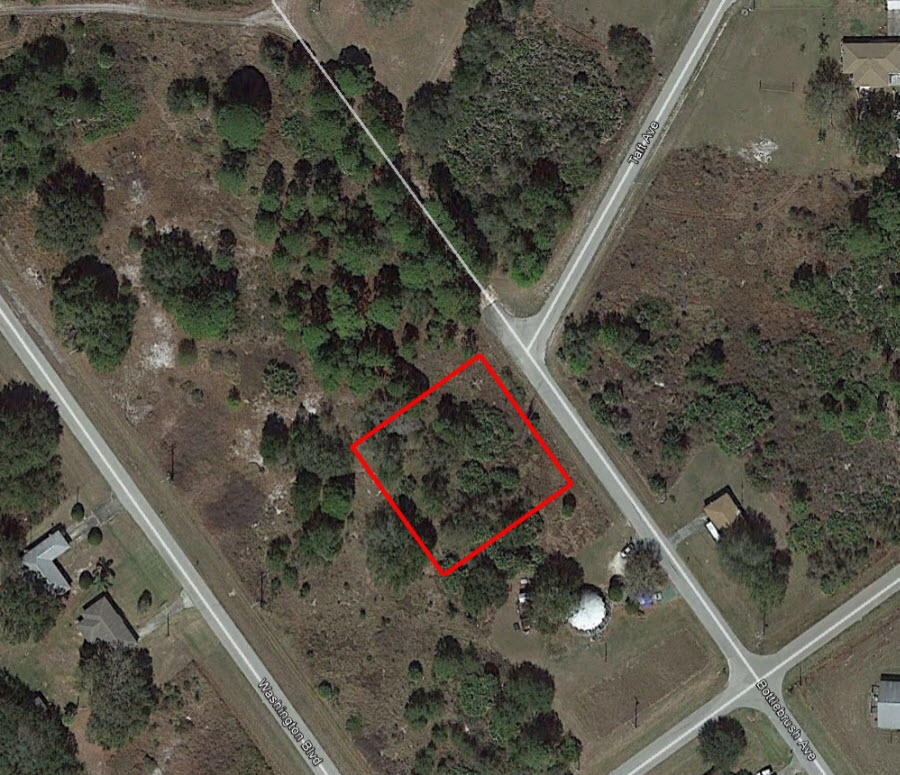 Over Half an Acre in Highlands Park Estate Neighborhood LandCentral