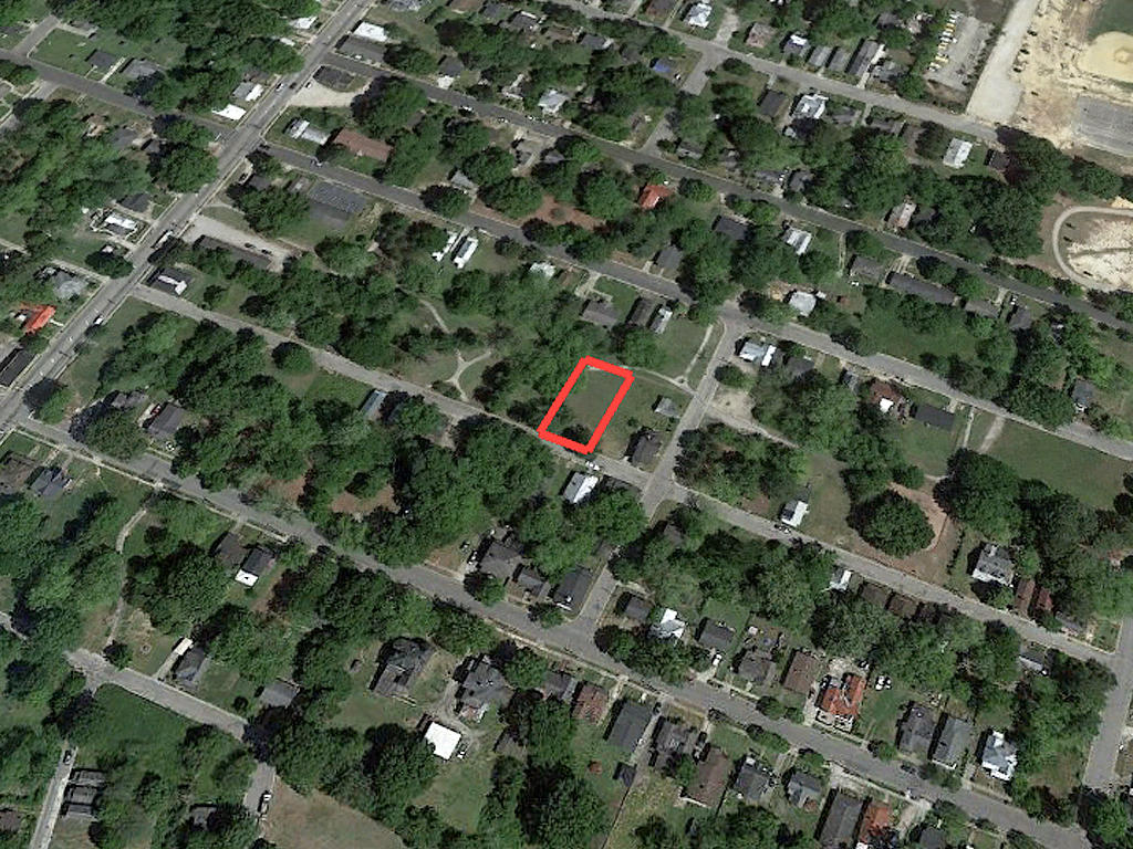 Green North Carolina Neighborhood Getaway LandCentral