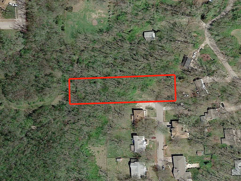 Largest Neighborhood Lot In Raytown Subdivision LandCentral