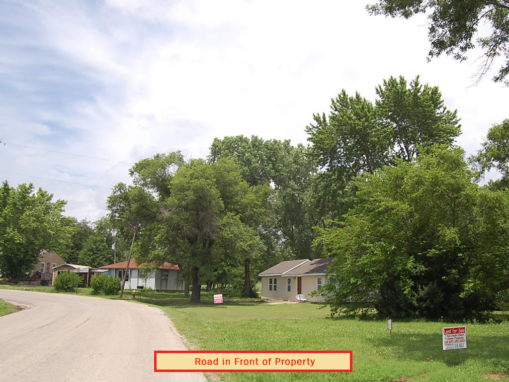 Near Half Acre Near Council Grove Lake LandCentral