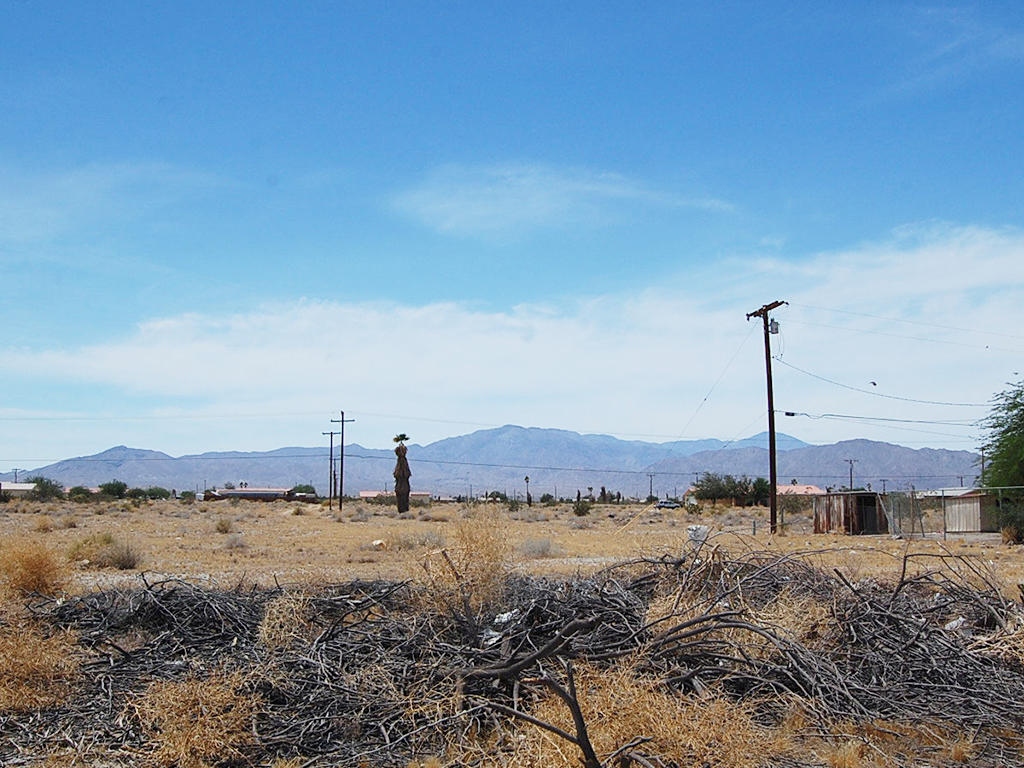 Beautiful Desert Oasis on Prime Real Estate LandCentral