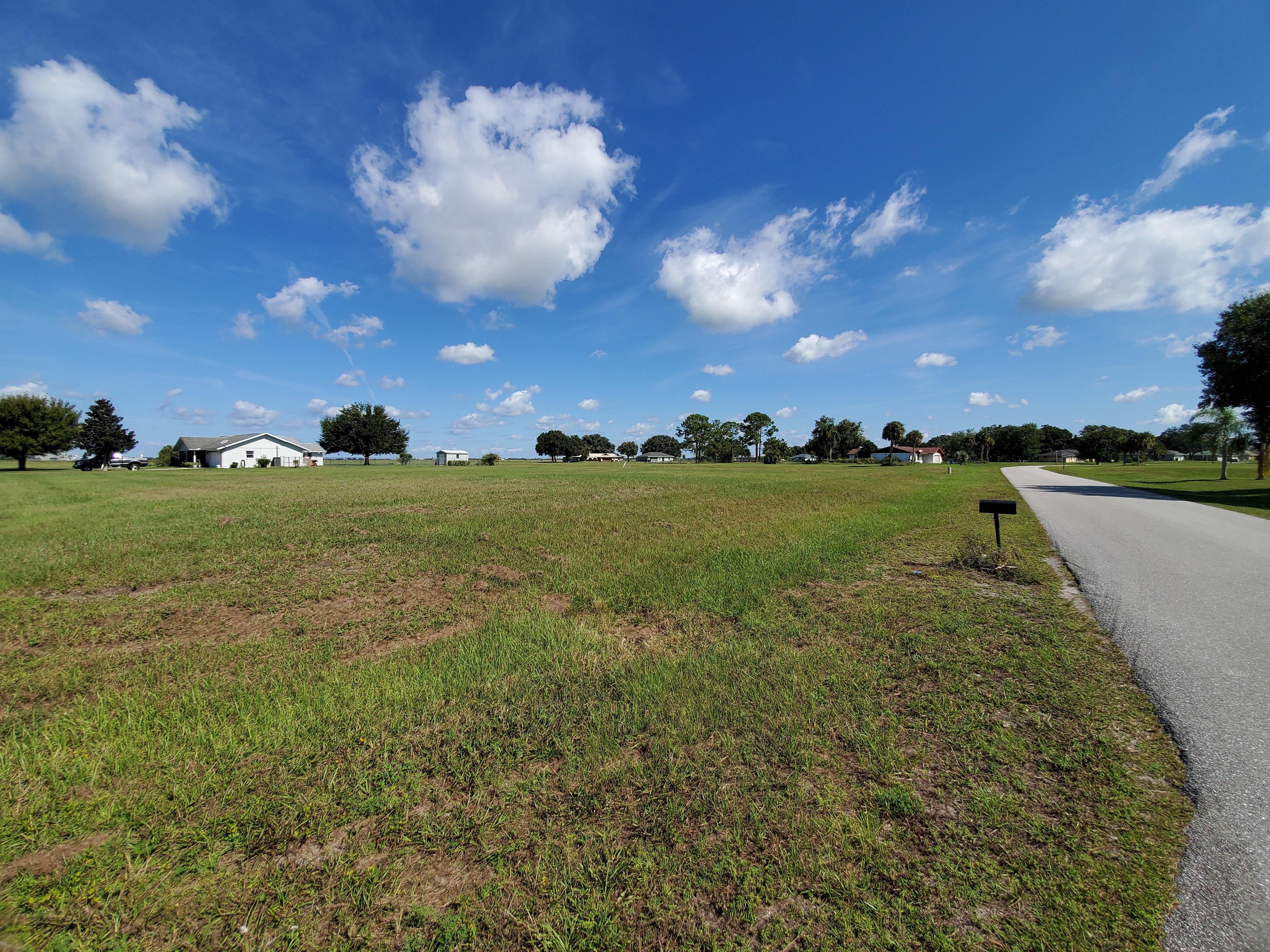 nearly-three-quarter-acre-sebring-property-landcentral