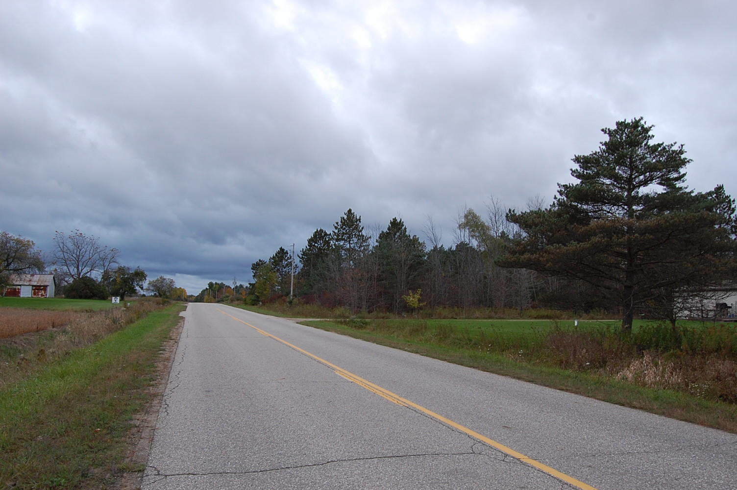 Beautiful Lot with Access to Lake Lancer LandCentral