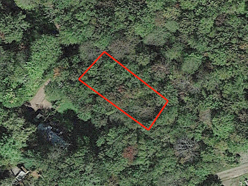 UnZoned Lot Near Lowe Lake LandCentral