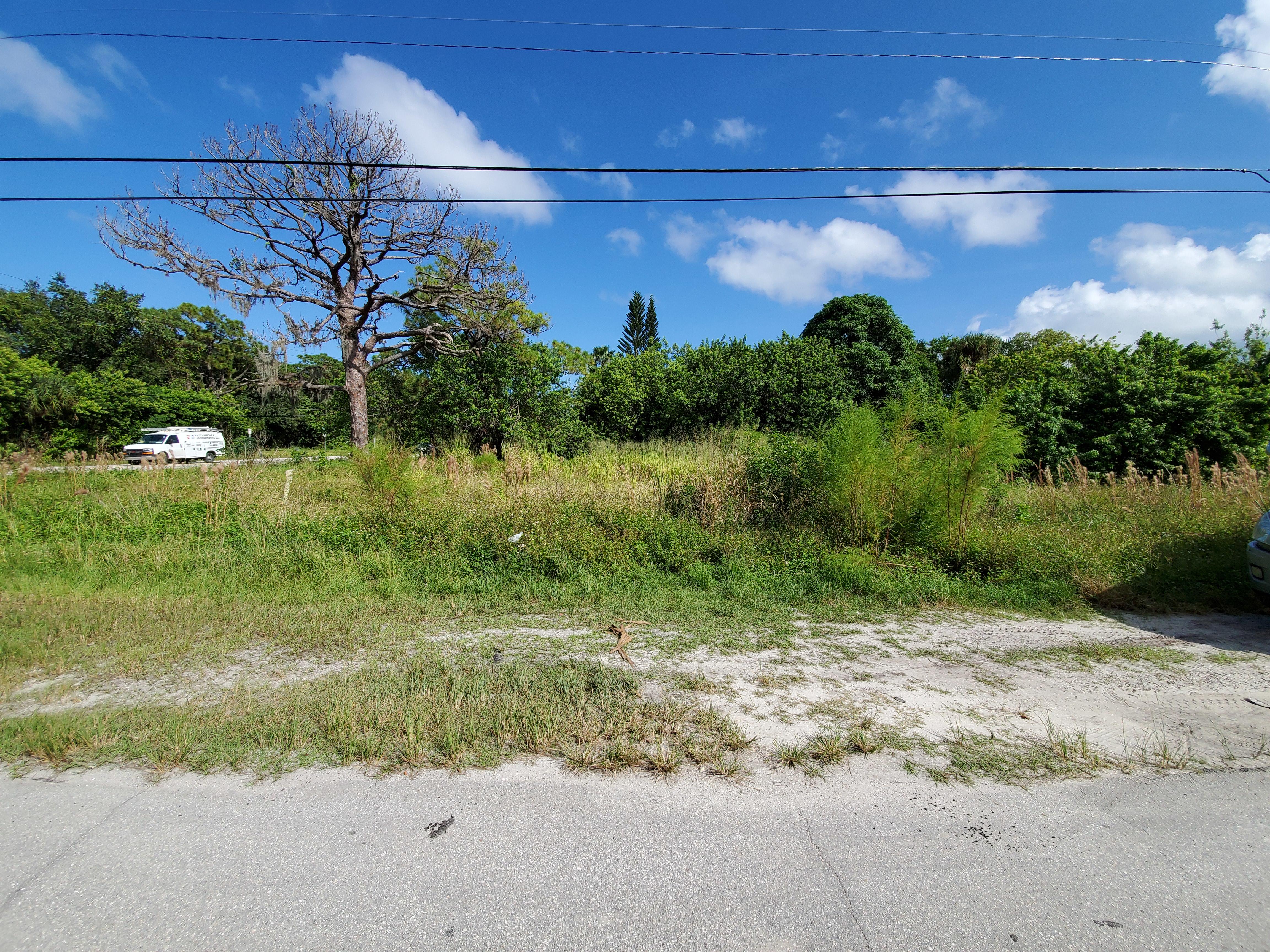 Commercial Lot in Ideal Coastal Location LandCentral