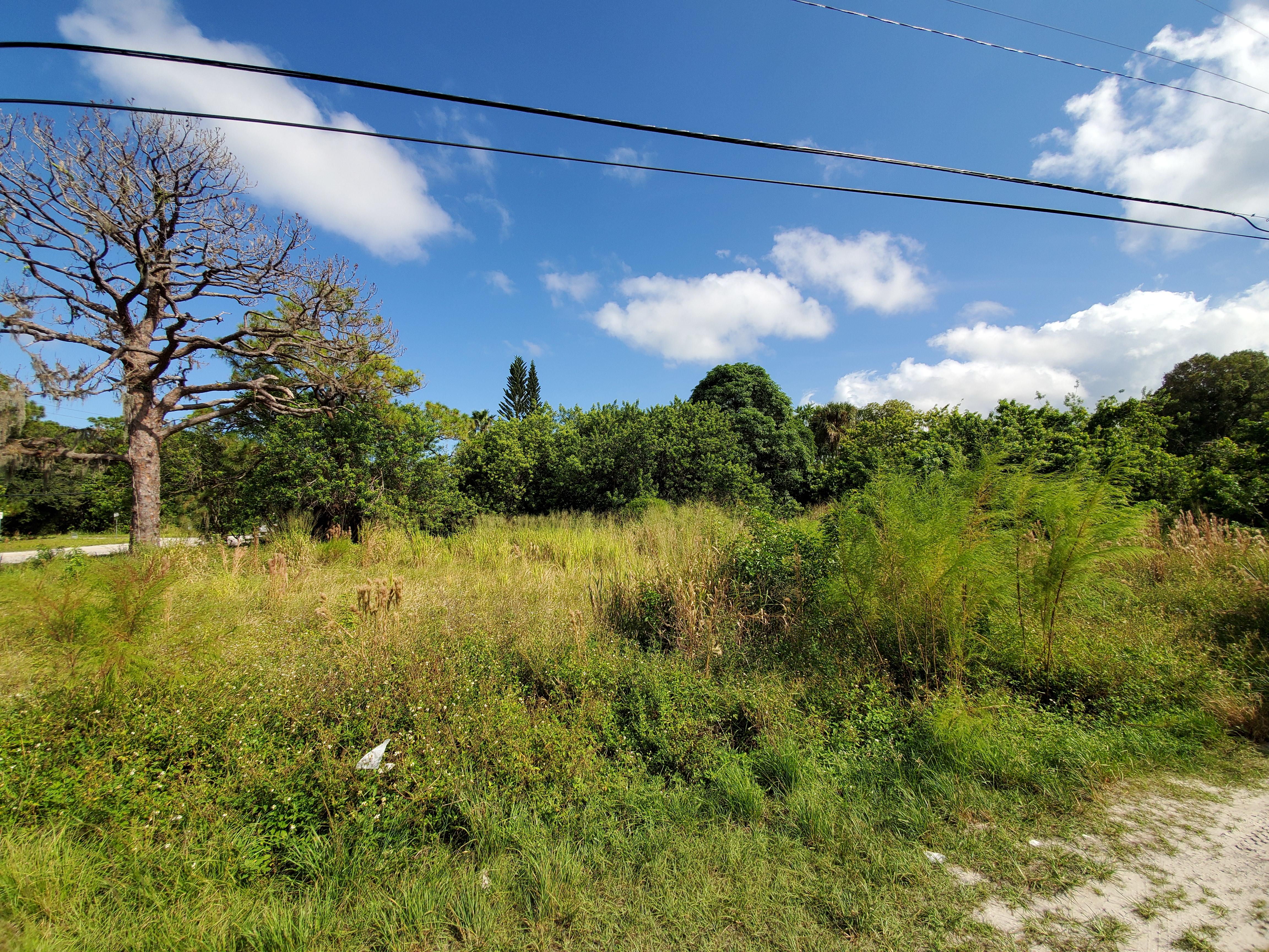 Commercial Lot in Ideal Coastal Location LandCentral